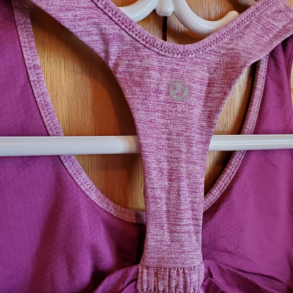 Lululemon Turbo Tank - Picture 4 of 5
